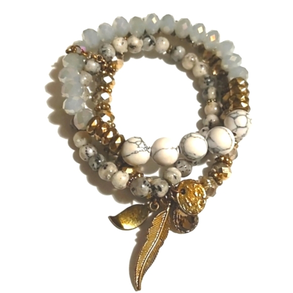 VINTAGE STACKABLE 3-LAYERED STONE & GLASS BEADED MULTI-CHARM STRETCH BRACELET - Picture 3 of 10